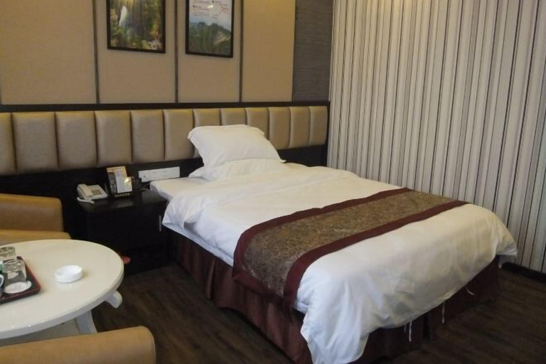 Bedroom 5, Bairun Hotel, Shaoguan