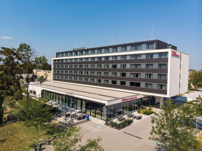 Exterior & Views 2, Hilton Garden Inn Wiener Neustadt, Wiener Neustadt
