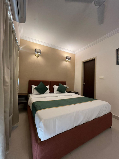 Others 4, Hotel AK Palace, Mumbai Suburban