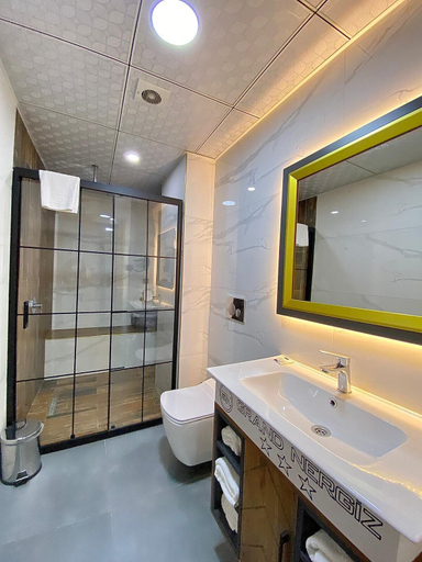 Bathroom 5, Grand Nergiz Otel, Antalya