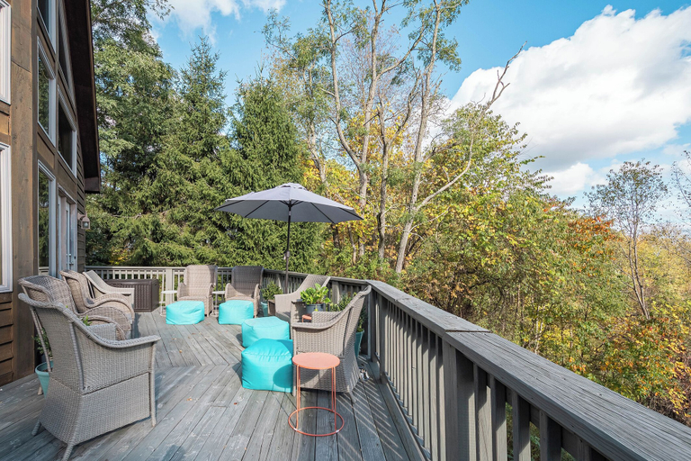Others 5, The Quarterdeck by Taylor Made Deep Creek, Garrett