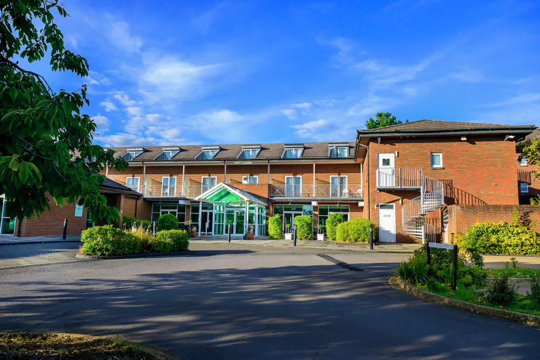 Exterior & Views 2, Regency Park Hotel, West Berkshire