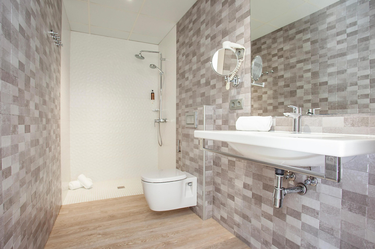 Bathroom 4, Hotel Rosales Formentera, Baleares
