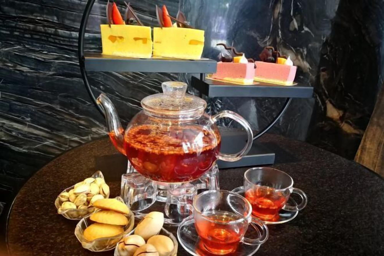 Food & Drinks