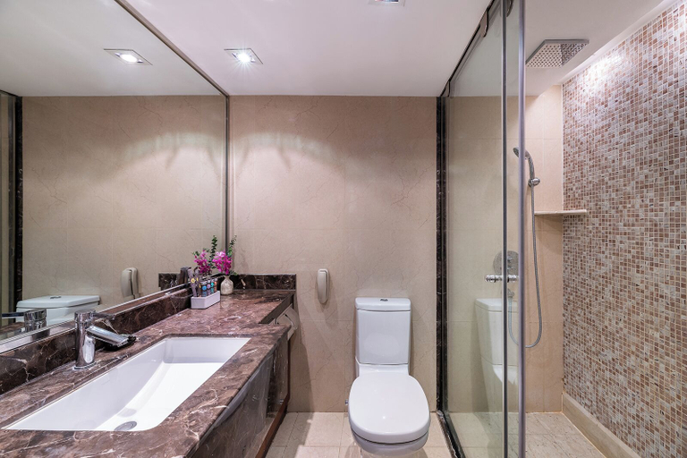 Bathroom 5, Peace Hotel Beijing, Beijing
