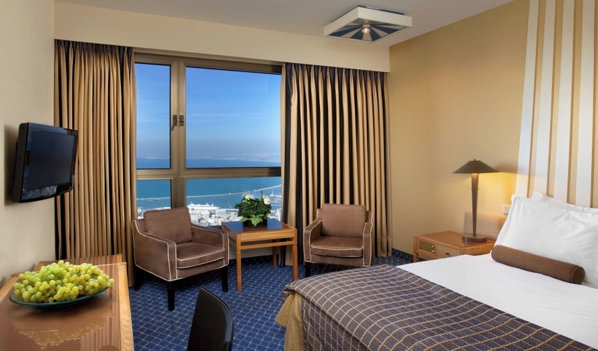 Bedroom 3, Dan Panorama Haifa