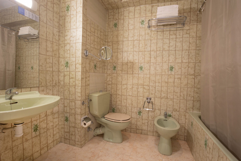 Bathroom 4, Hotel Oros by Nexta