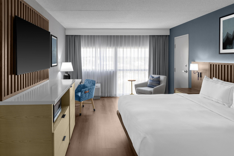 Bedroom 3, DoubleTree by Hilton South Bend, Saint Joseph
