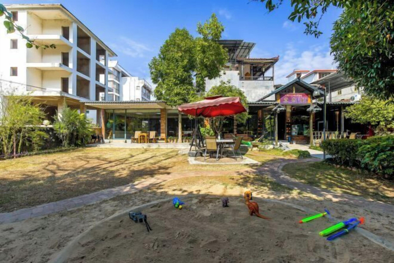 Exterior & Views 2, Yangshuo Xingping Our Inn-Near 20 Yuan Background, Guilin