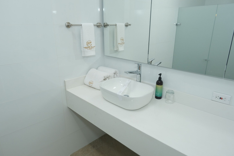 Bathroom 4, Atardeceres del cafe, Villamaría