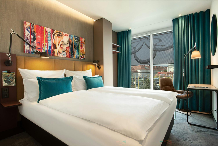 Bedroom 2, Motel One Graz, Graz