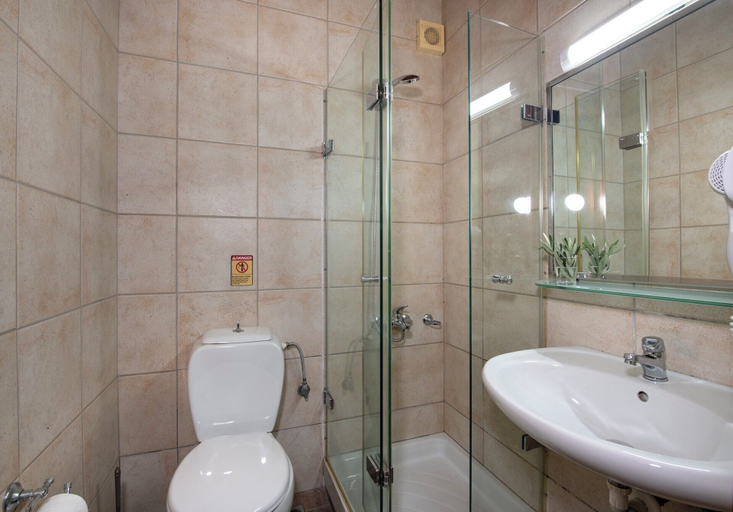 Bathroom 4, Hotel Castle Suites, Crete
