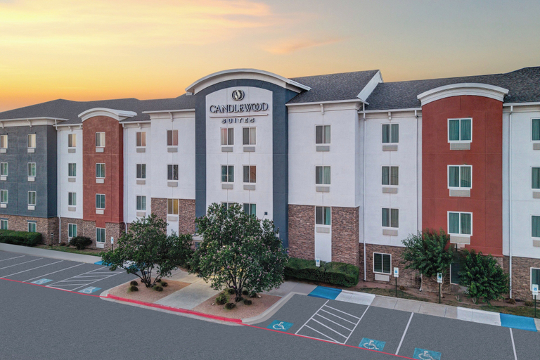 Exterior & Views 3, Candlewood Suites MIDLAND SW, Midland