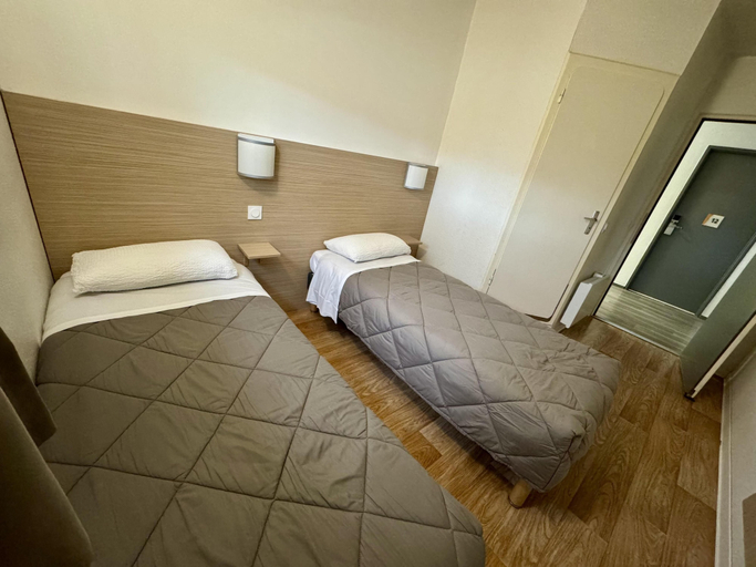 Bedroom 4, Premiere Classe RENNES SUD EST, Ille-et-Vilaine