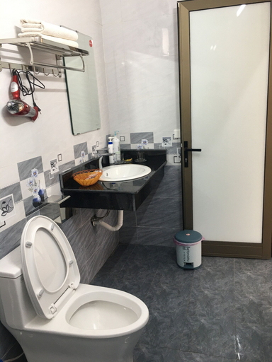 Bathroom 4, Thanh Dat Homestay, Hoa Lư