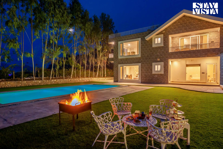 Exterior & Views 1, StayVista at Golden Lark w/ Wi-Fi, Pool & Lawn, Panchkula