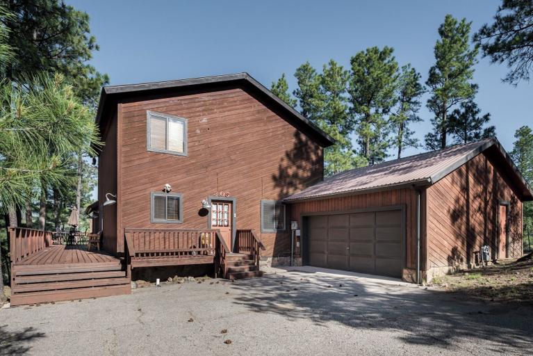 Exterior & Views, Sierra's Grace, Lincoln