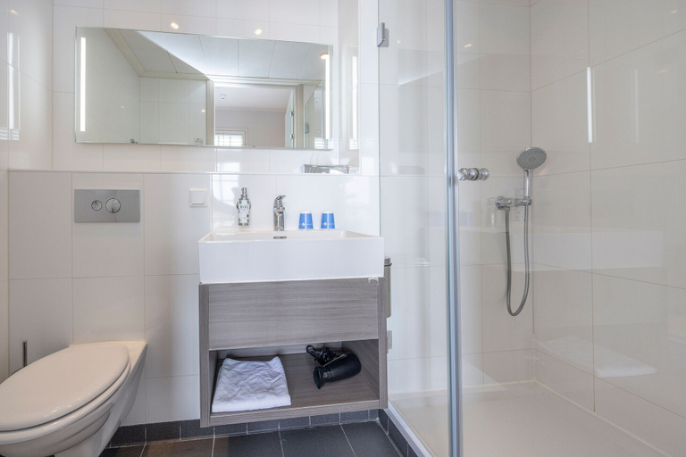 Bathroom 4, Fletcher Nautisch Kwartier, Huizen