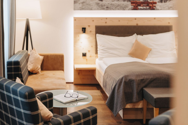 Bedroom 2, Boutique Hotel Waldegg, Luzern