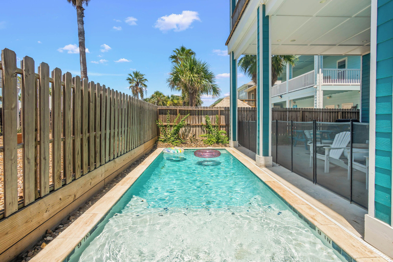 Sport & Beauty 5, Sun of a Beach by Silver Sands Vacation Rentals, Nueces