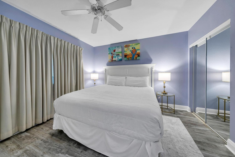 Bedroom 2, Emerald Beach 1035, Bay