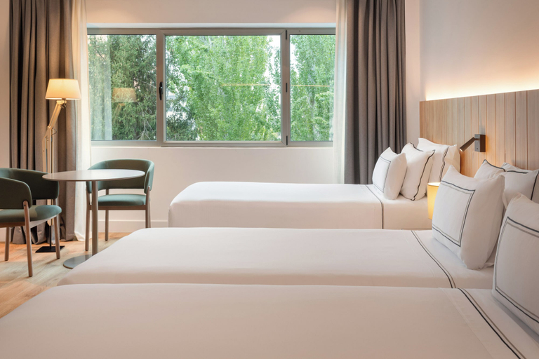Bedroom 3, Melia Barajas, Madrid