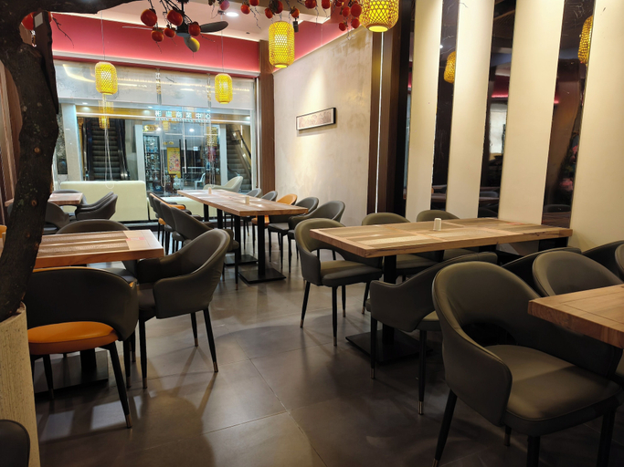 Food & Drinks 5, Lido De Paris Hotel, Manila City