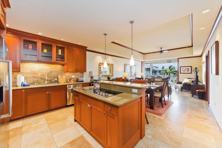 Food & Drinks 4, Kolea 14F Pool, Gym & More!, Hawaii