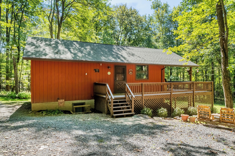 Exterior & Views 2, Woodside Retreat by Taylor Made Deep Creek, Garrett