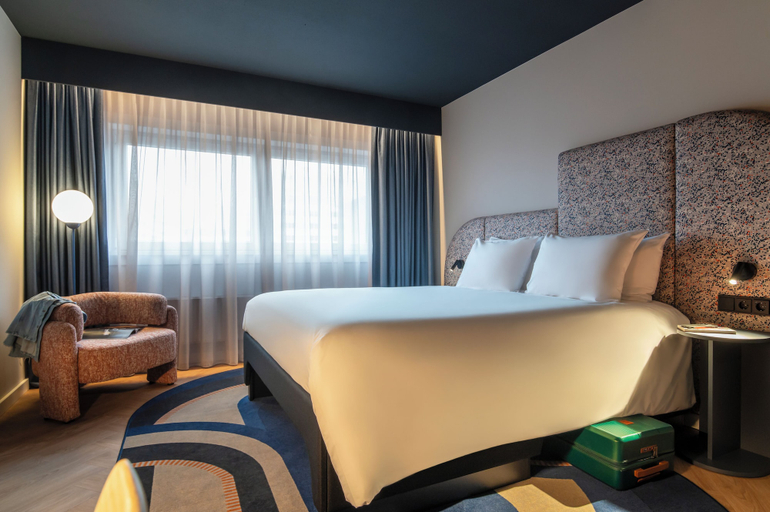 Bedroom 3, TRIBE Hotel Den Haag Centraal, The Hague
