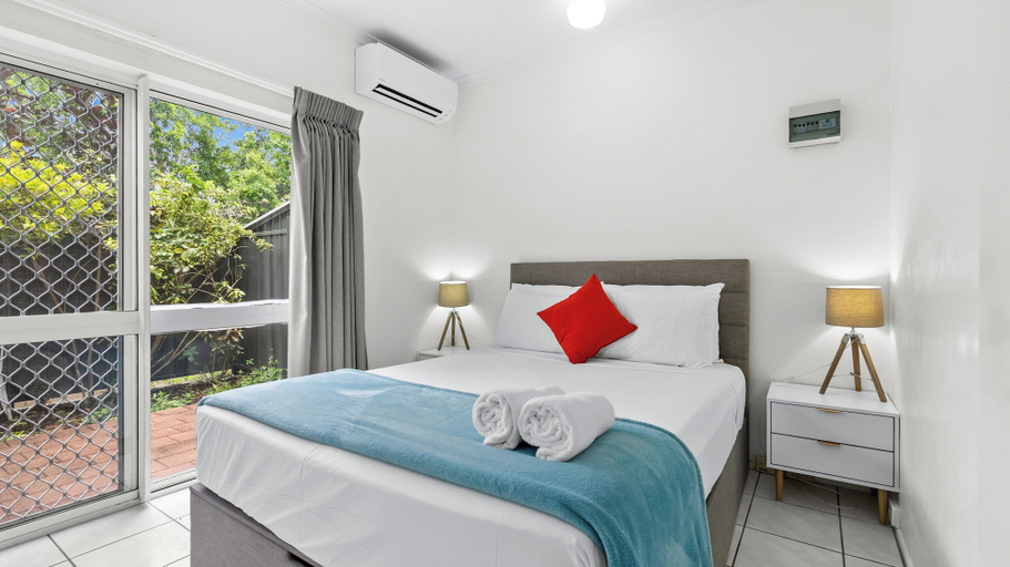 Bedroom 4, Trinity Beach Pacific, Cairns