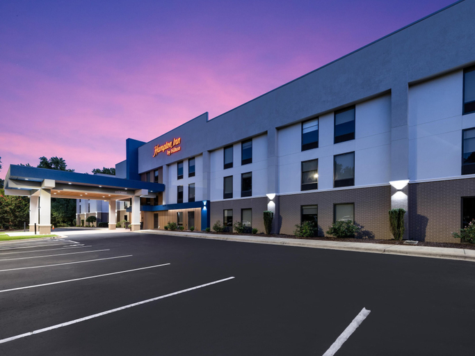 Exterior & Views 2, Hampton Inn Sanford, Lee