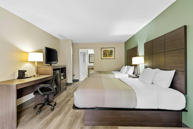 Bedroom 3, Quality Inn Hillsville, Carroll