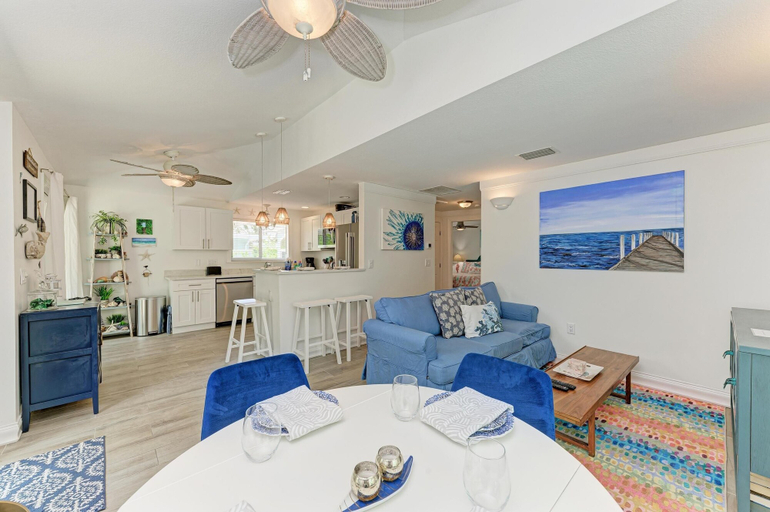 Others 5, Salt Air East managed by Beach Retreats, Manatee