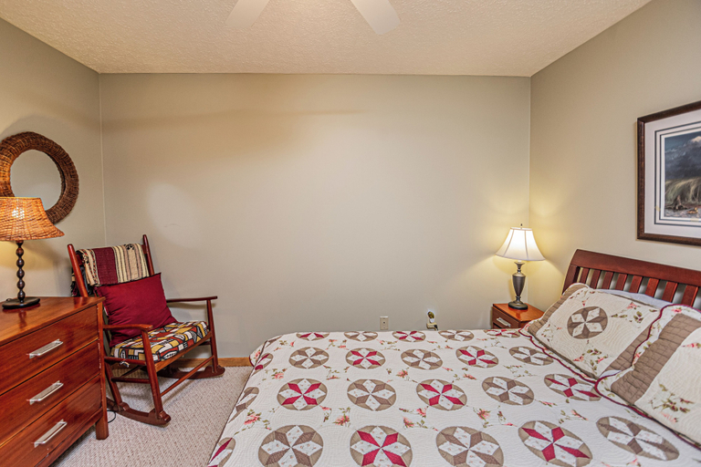 Bedroom 2, Tarenga House by Taylor Made Deep Creek, Garrett