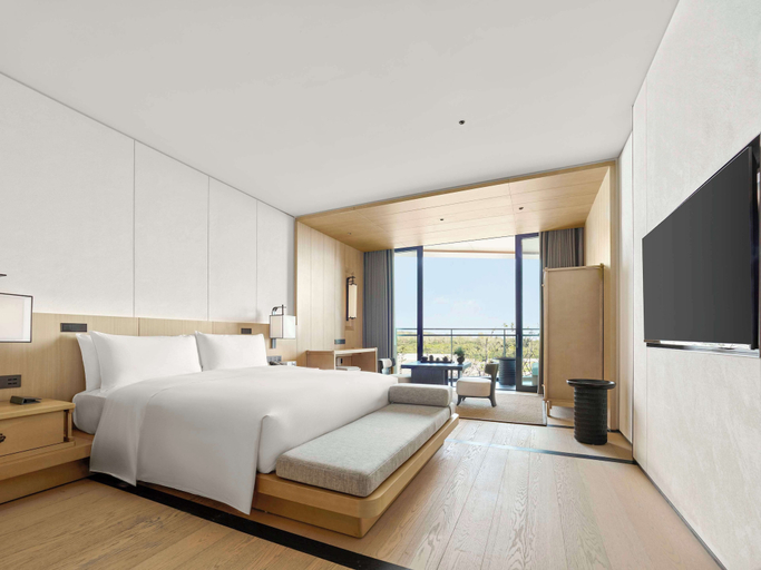 Bedroom 3, Hilton Nanjing Niushoushan, Nanjing