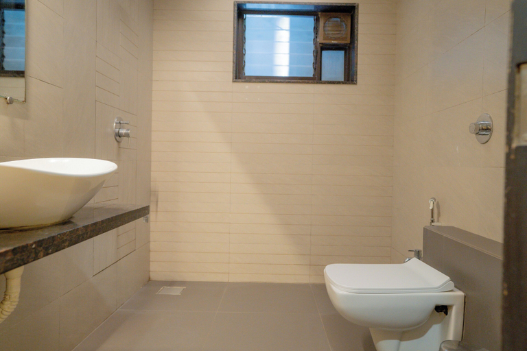 Bathroom 4, Spree Resort Khalapur, Raigarh