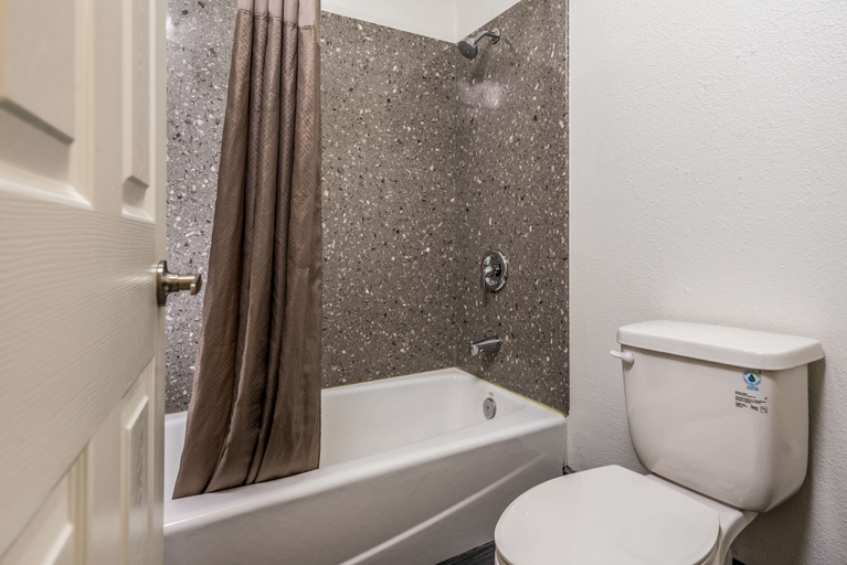 Bathroom 5, Motel 6 Westley, CA, Stanislaus