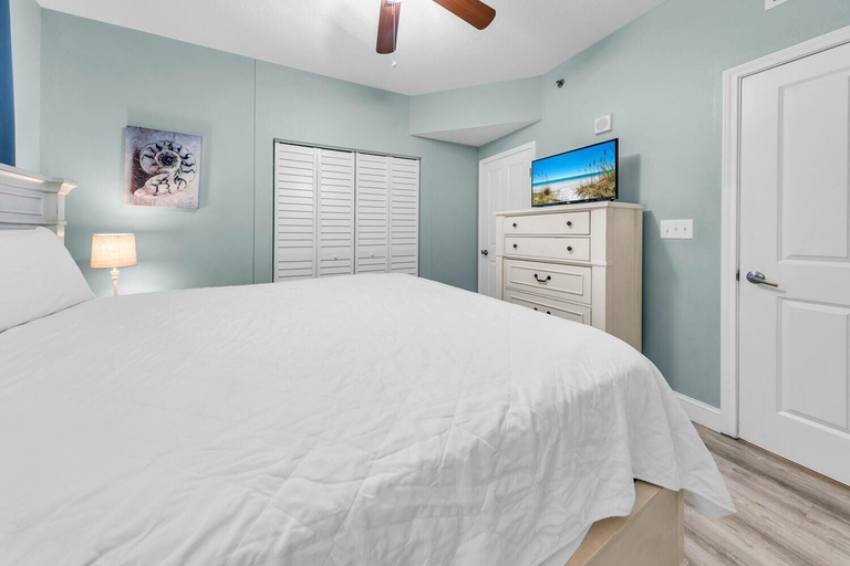 Bedroom 2, Shores of Panama 830, Bay