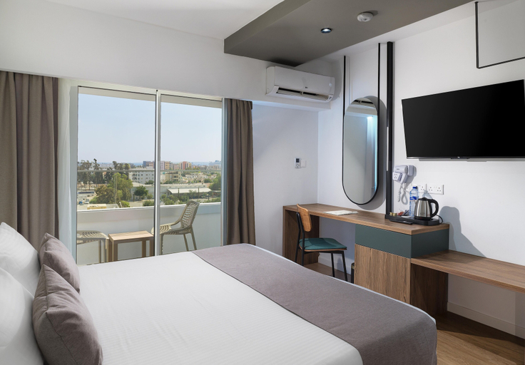 Bedroom 3, Pefkos Hotel