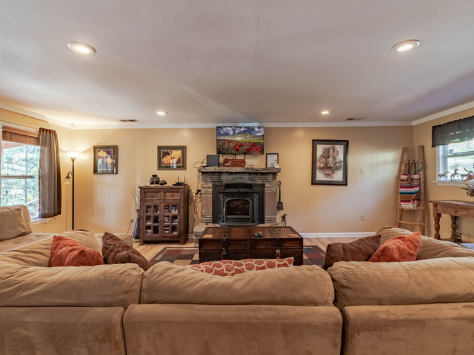 Others 5, Winterfell by Ruidoso Vacation Rentals, Lincoln