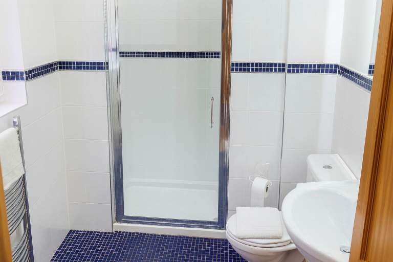 Bathroom 4, Gleann Fia House, Argyll and Bute