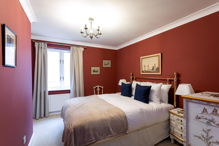 Bedroom 3, Bright Tower Bridge Nest, London