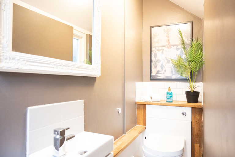 Bathroom 5, Northern Hideaways St Cuthberts, Seahouses, Northumberland