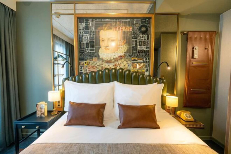 Bedroom 3, The Collector, The Hague