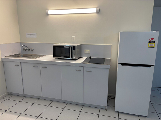 Others 4, Shakespeare Motel, Mackay - Pt A