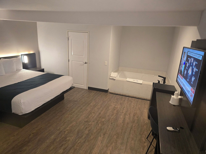 Bedroom 2, Motel 6 Los Angeles, CA - Downtown, Los Angeles