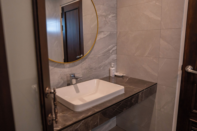 Bathroom 4, Trat Tara Boutique Hotel, Muang Trat