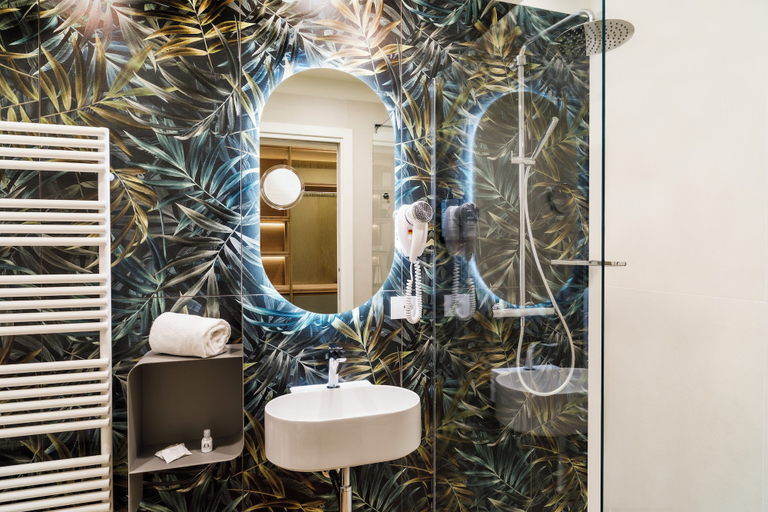 Bathroom 5, Best Western Plus Royal Superga Hotel, Cuneo