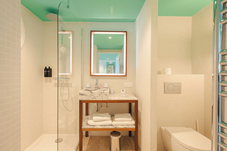 Bathroom 4, Hotel Casarose, Alpes-Maritimes